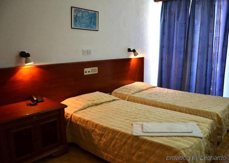 Best Western Plus Larco Hotel Larnaca Bagian luar foto