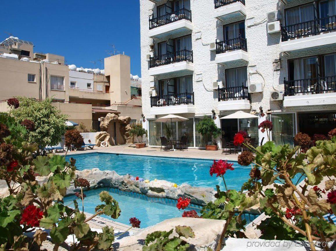 Best Western Plus Larco Hotel Larnaca Bagian luar foto