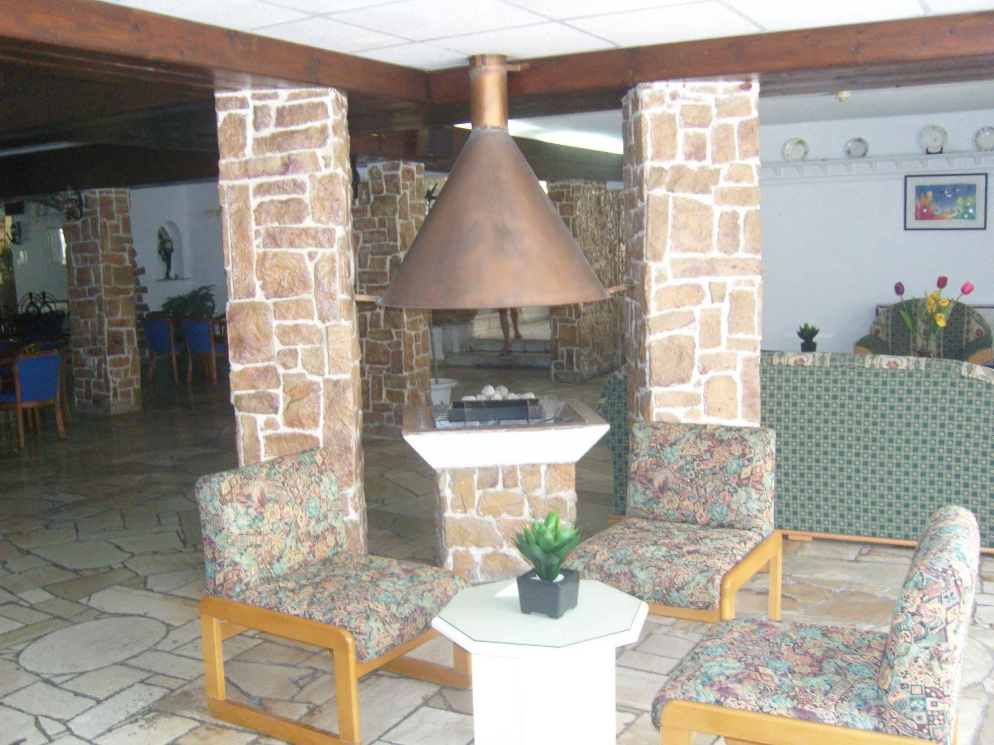 Best Western Plus Larco Hotel Larnaca Bagian luar foto