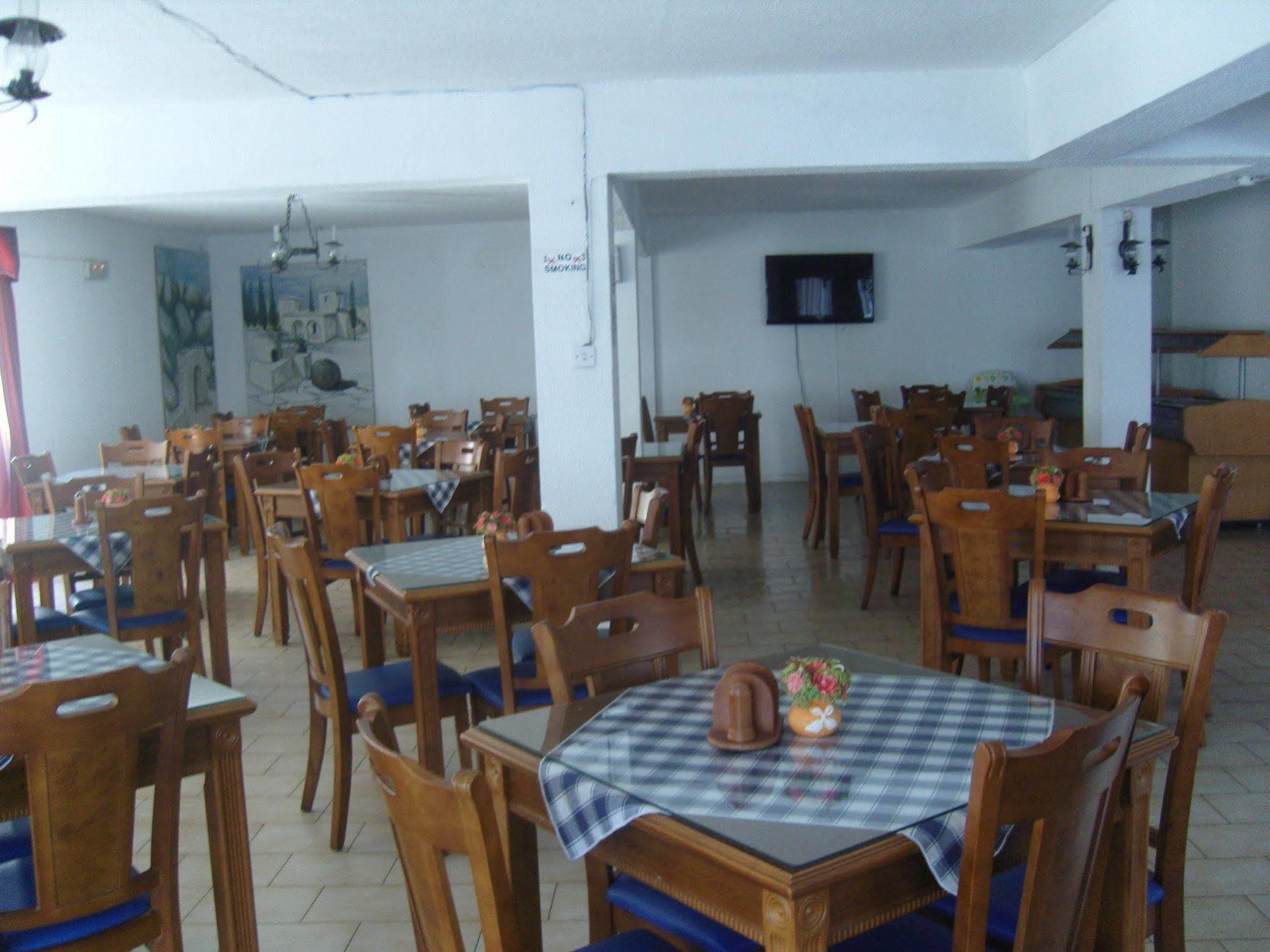 Best Western Plus Larco Hotel Larnaca Bagian luar foto