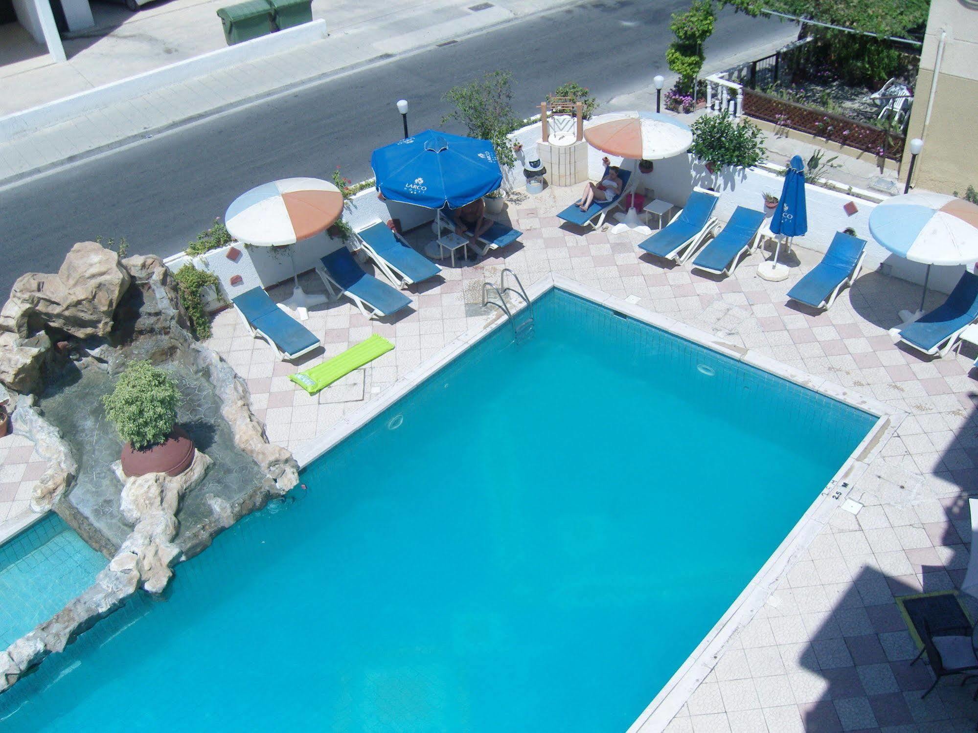 Best Western Plus Larco Hotel Larnaca Bagian luar foto